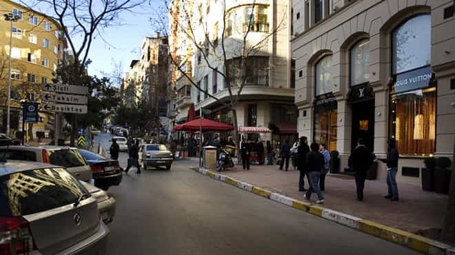 خیابان تسویکیه و روملی | Teşvikiye & Rumeli Caddesi